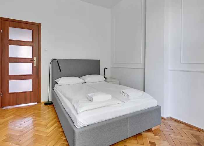 Goma Rent - Szeroka Old Town * גדנסק